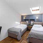 Floryan Old Town 3*