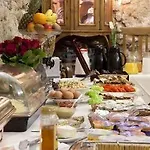Floryan Old Town فندق
