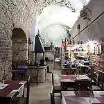 Floryan Old Town 3*
