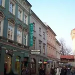 Floryan Old Town 3*