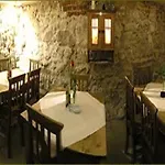 فندق Floryan Old Town 3*