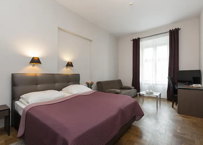 Floryan Old Town Szálloda 3*