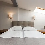 Ξενοδοχείο Floryan Old Town 3*