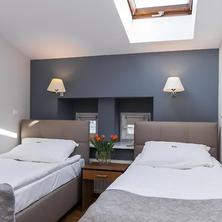 Floryan Old Town Hotell 3*