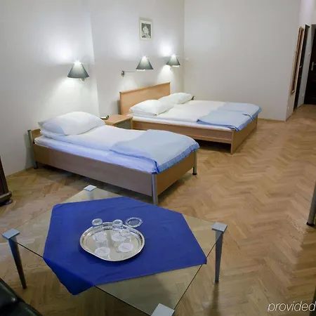 Floryan Old Town Отель Краков