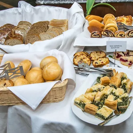 ホテル Floryan Old Town クラクフ