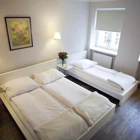 Floryan Old Town 3*